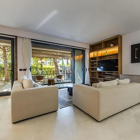 Flamingo 4br Retreat In Valamar By Pikhost Lägenhet Durrës