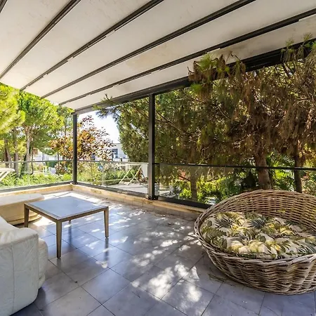 Apartament Flamingo 4br Retreat In Valamar By Pikhost