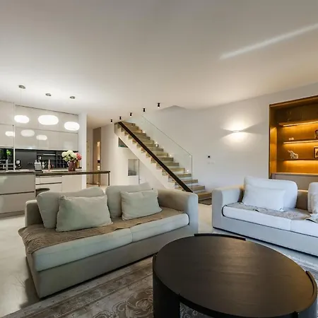 Apartament Flamingo 4br Retreat In Valamar By Pikhost Durrës