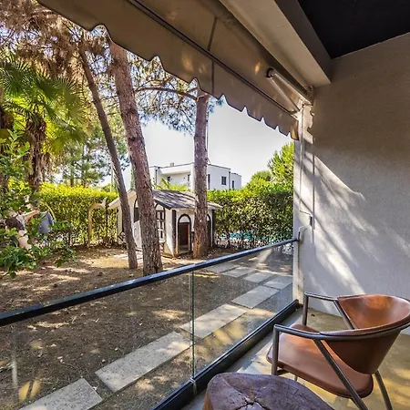Flamingo 4br Retreat In Valamar By Pikhost * Durrës