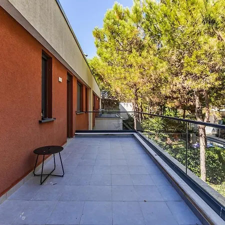 Flamingo 4br Retreat In Valamar By Pikhost * Durrës