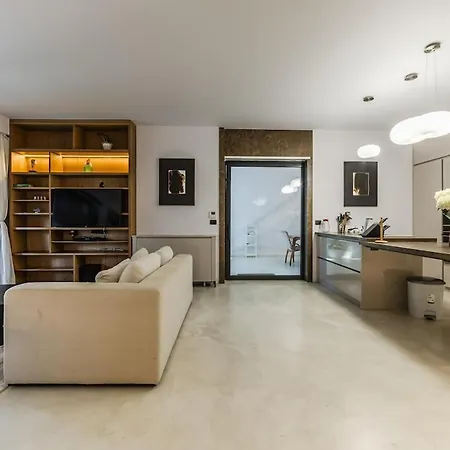 Flamingo 4br Retreat In Valamar By Pikhost