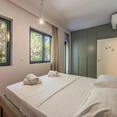 Lägenhet Flamingo 4br Retreat In Valamar By Pikhost