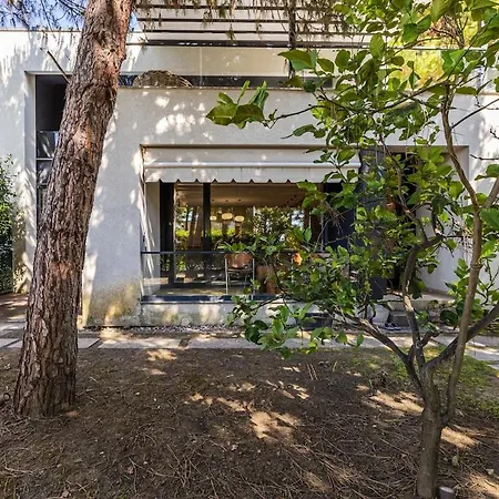 Flamingo 4br Retreat In Valamar By Pikhost Durrës